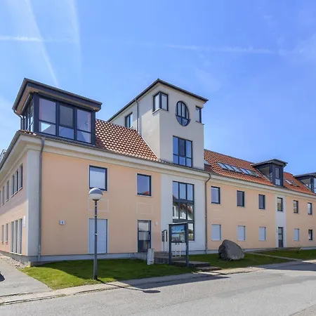 Peenemuende, Seglerhafen_sb_holk 12 *